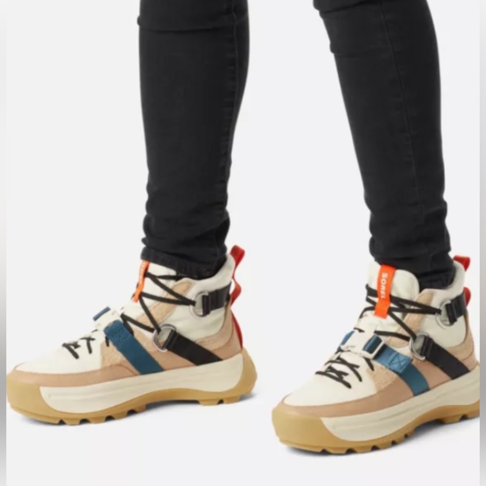 NWT Sorel ONA 503 EQ Mid Sneaker Sz 9.5